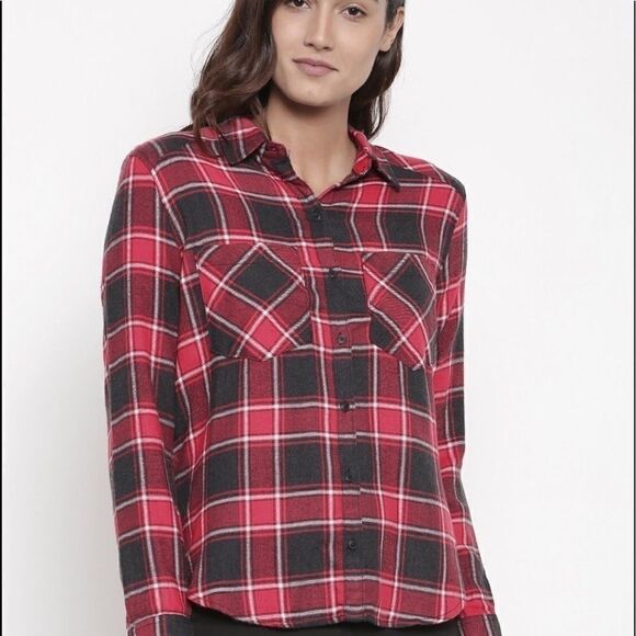 Forever 21 Black Red Flannel Women's Small - Picture 1 of 14